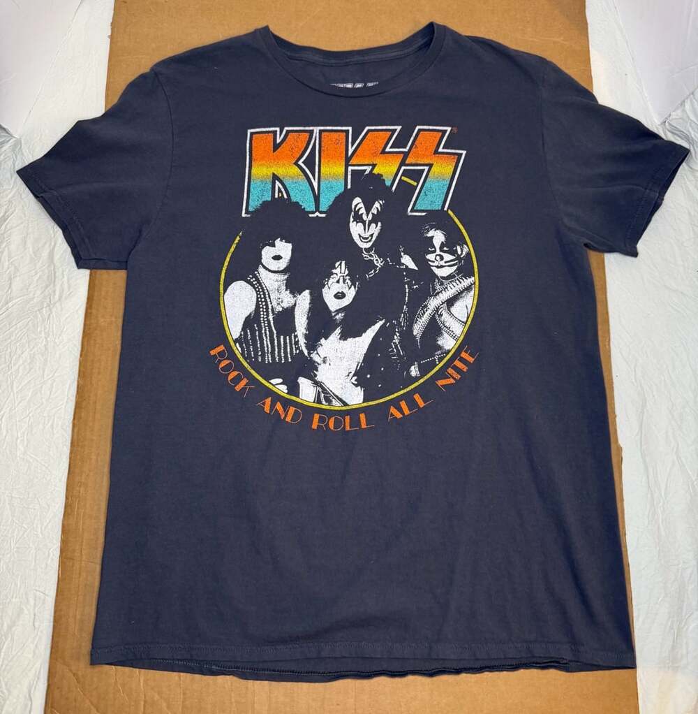 Kiss Band T-Shirt Size L Rock And Roll All Nite Graphic Tee